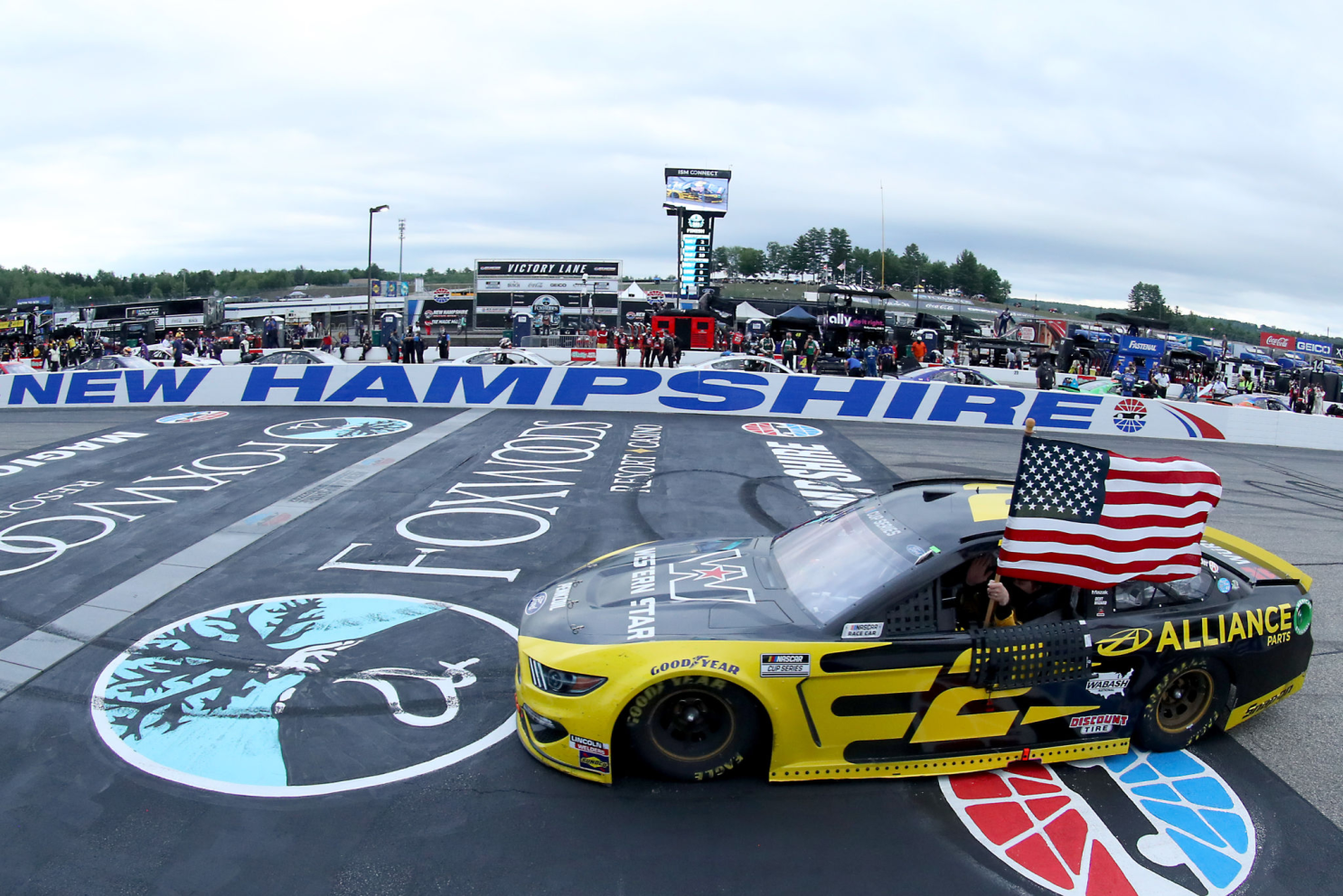 New Hampshire NASCAR: Keselowski dominates final stages for victory