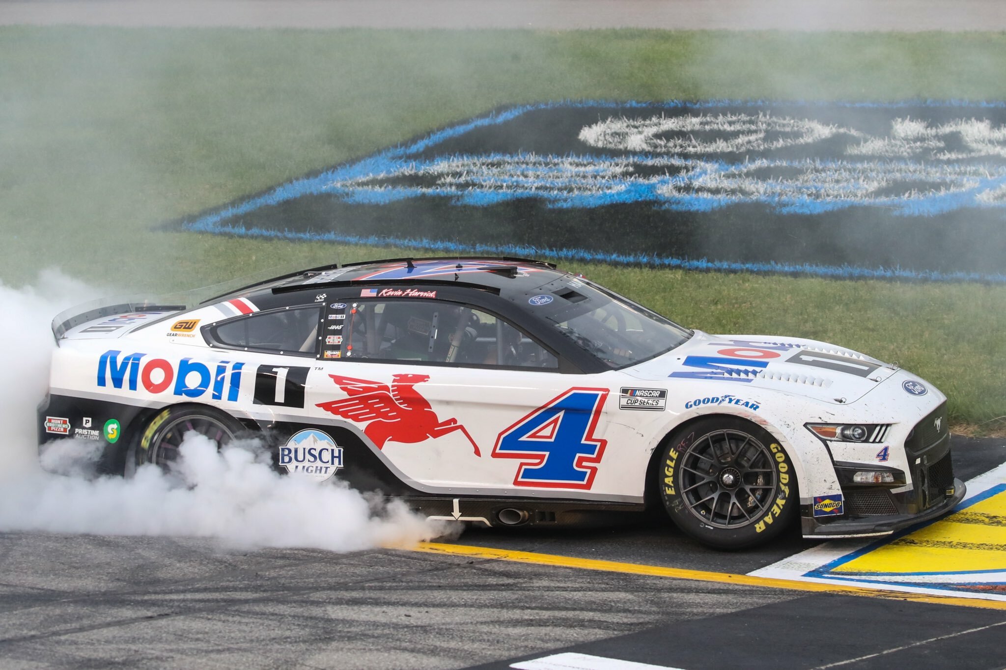 Turn 2 Blog: Awaiting Kevin Harvick in the booth & Can the Vegas GP live up to the hype?